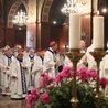 Piekary Śląskie. Msza św. z udziałem polskich biskupów