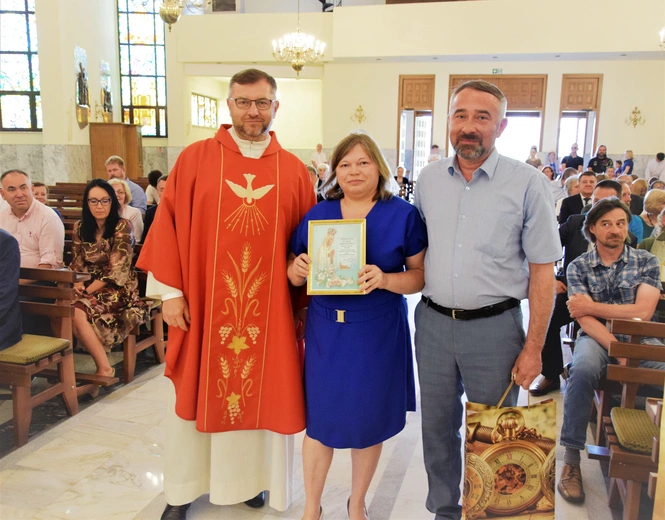 Diament, złoto i srebro - kolory miłości małżeńskiej