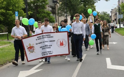 Między historią a odpowiedzialnością za przyszłość