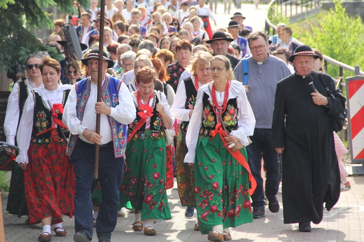 Jubileuszowy spływ Dunajcem po odpust