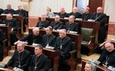 KEP w Katowicach. Biskupi w gmachu Sejmu Śląskiego