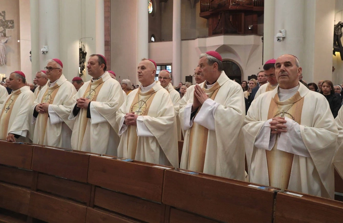 Msza św. dziękczynna z okazji 100-lecia archidiecezji