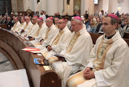 Msza św. dziękczynna z okazji 100-lecia archidiecezji