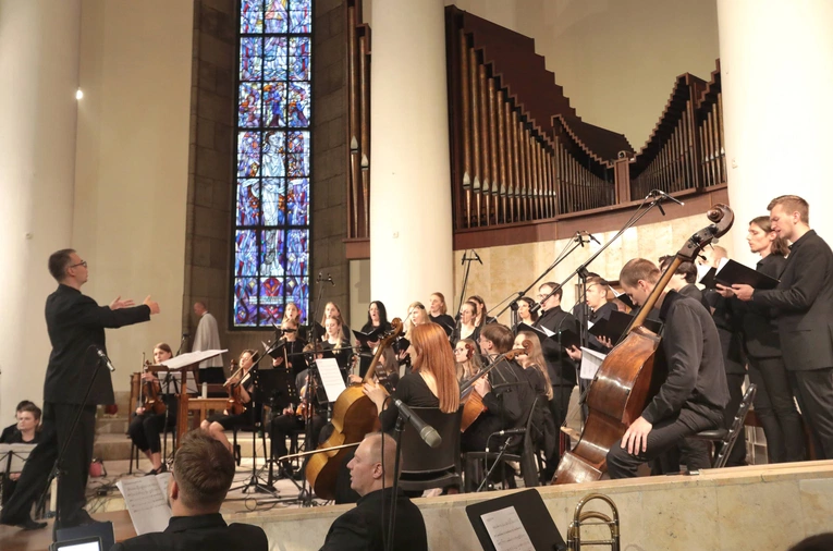 Msza św. dziękczynna z okazji 100-lecia archidiecezji