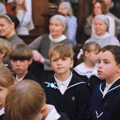 W tym miejscu uczą wartości i dają uczniom solidną perspektywę na przyszłość. 