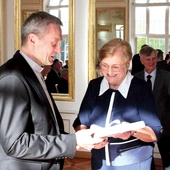  Podziękowania duszpasterzowi DPA składa prof. Krystyna Czaja.