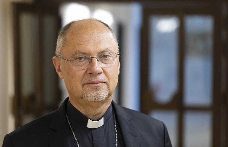 Bp Oder: W sprawie komisji ds. wykorzystywania seksualnego chodzi o precyzję zasad i języka prawnego