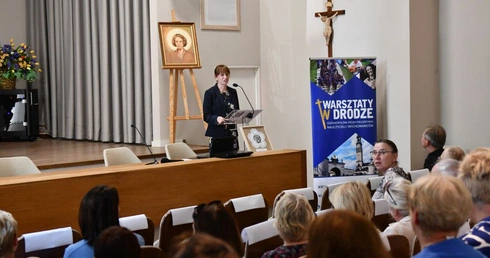 Wystawa, film i wykład o patronce nauczycieli