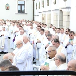 Pielgrzymka tarnowskich kapłanów do Tuchowa