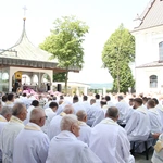 Pielgrzymka tarnowskich kapłanów do Tuchowa