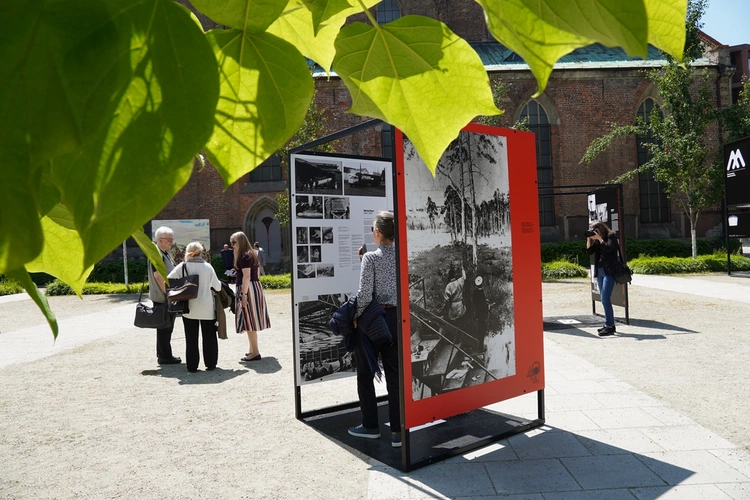 40-lecie udostępnienia "Panoramy Racławickiej" we Wrocławiu