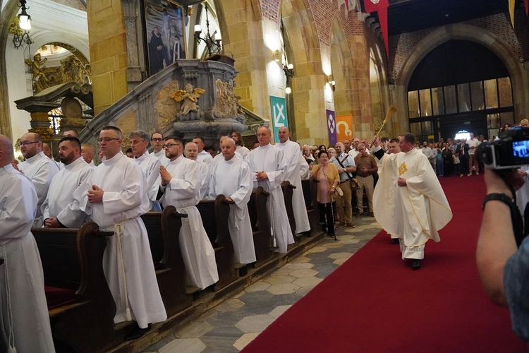 Modlitwa z okazji 12. rocznicy ingresu abp. Józefa Kupnego do wrocławskiej katedry