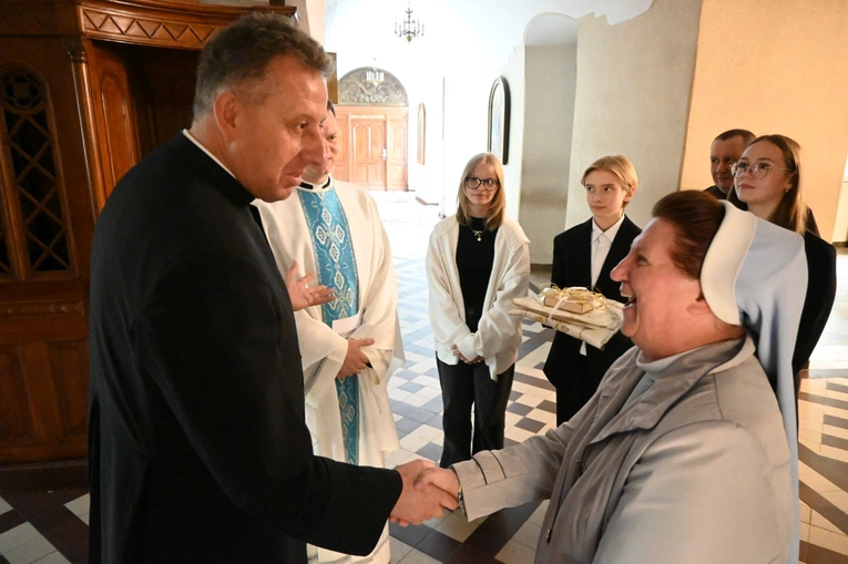 Pielgrzymka szkół im. Jana Pawła II