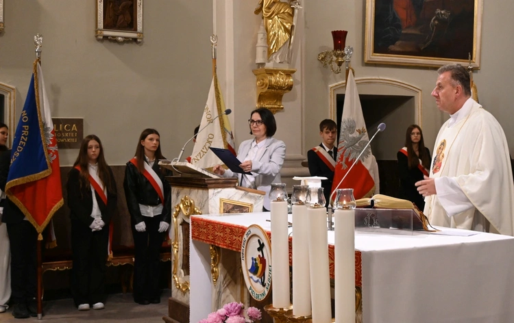 Pielgrzymka szkół im. Jana Pawła II