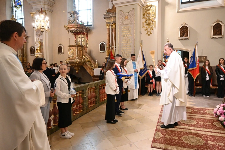 Pielgrzymka szkół im. Jana Pawła II