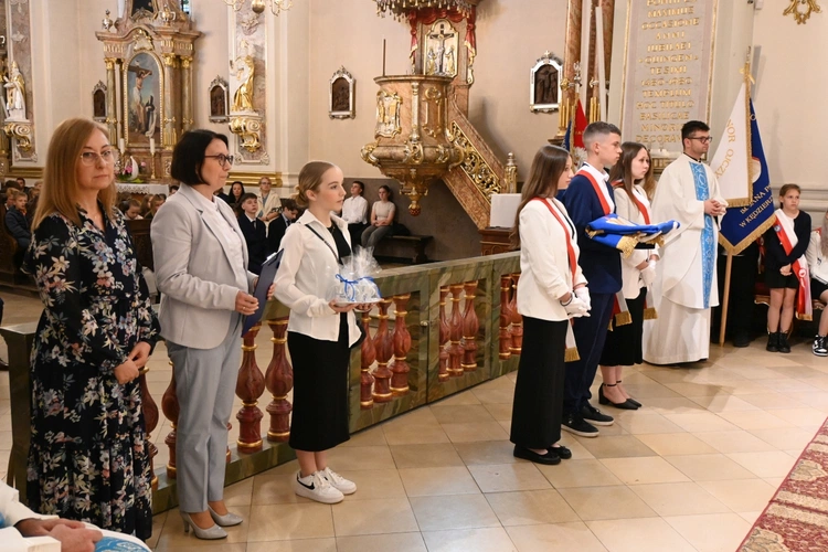Pielgrzymka szkół im. Jana Pawła II