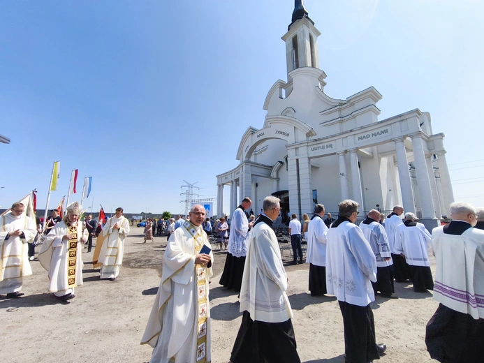 Poświęcenie sanktuarium św. Jana Pawła II w Radzyminie