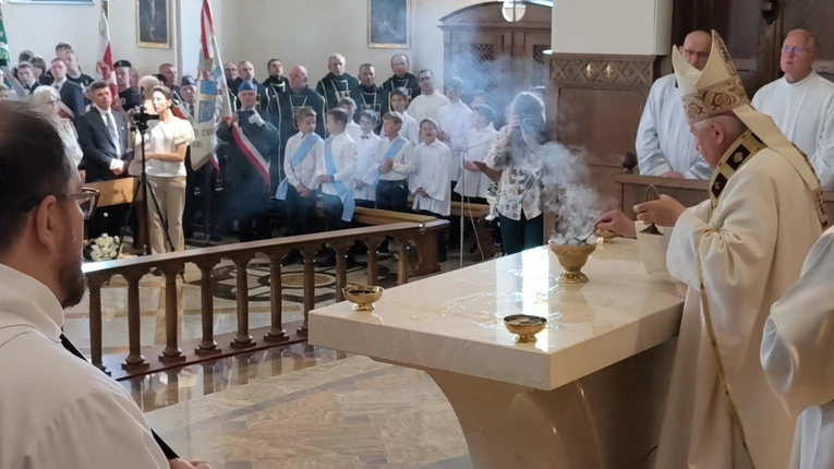 Poświęcenie sanktuarium św. Jana Pawła II w Radzyminie, cz. II