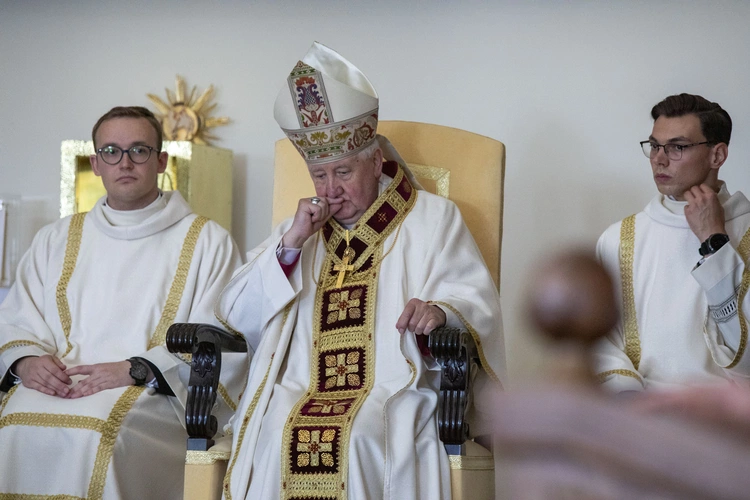 Poświęcenie sanktuarium św. Jana Pawła II w Radzyminie, cz. II