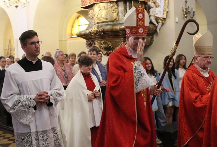 Uroczystość 100. rocznicy święceń bł. ks. Richarda Henkesa SAC w Kietrzu