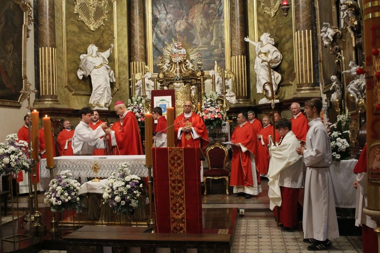 Uroczystość 100. rocznicy święceń bł. ks. Richarda Henkesa SAC w Kietrzu