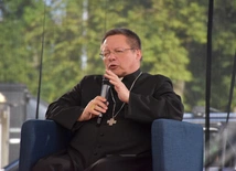 Kard. Ryś do młodych: Kościół to nie szemranina