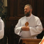 Płock. XII Ogólnopolska Pielgrzymka Nadzwyczajnych Szafarzy Komunii Świętej - cz.II