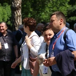 Płock. XII Ogólnopolska Pielgrzymka Nadzwyczajnych Szafarzy Komunii Świętej - cz. III