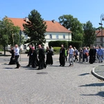 Płock. XII Ogólnopolska Pielgrzymka Nadzwyczajnych Szafarzy Komunii Świętej - cz. III