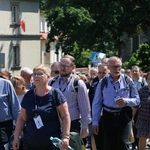 Płock. XII Ogólnopolska Pielgrzymka Nadzwyczajnych Szafarzy Komunii Świętej - cz. III