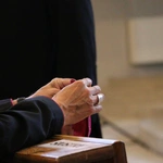 Płock. XII Ogólnopolska Pielgrzymka Nadzwyczajnych Szafarzy Komunii Świętej - cz. III