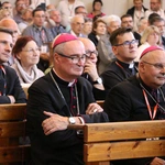 Płock. XII Ogólnopolska Pielgrzymka Nadzwyczajnych Szafarzy Komunii Świętej - cz. III