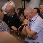Płock. XII Ogólnopolska Pielgrzymka Nadzwyczajnych Szafarzy Komunii Świętej - cz. III