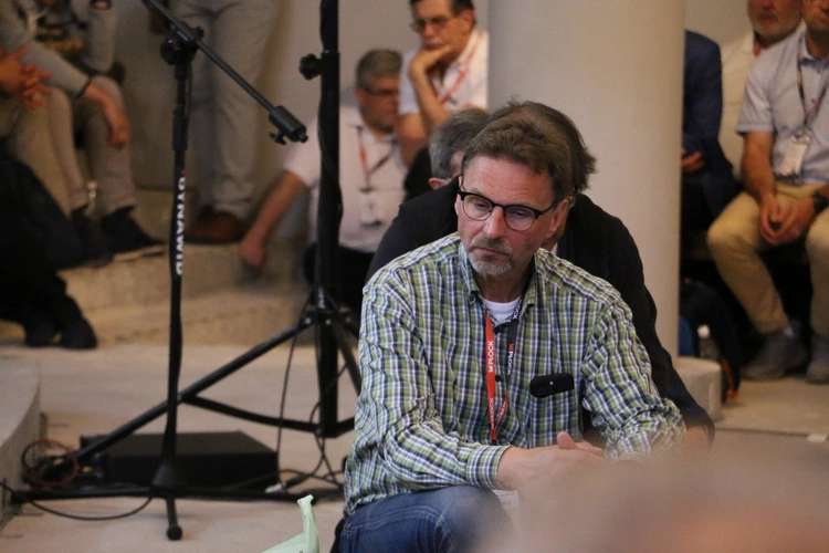 Płock. XII Ogólnopolska Pielgrzymka Nadzwyczajnych Szafarzy Komunii Świętej - cz. III