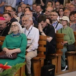 Płock. XII Ogólnopolska Pielgrzymka Nadzwyczajnych Szafarzy Komunii Świętej - cz. III