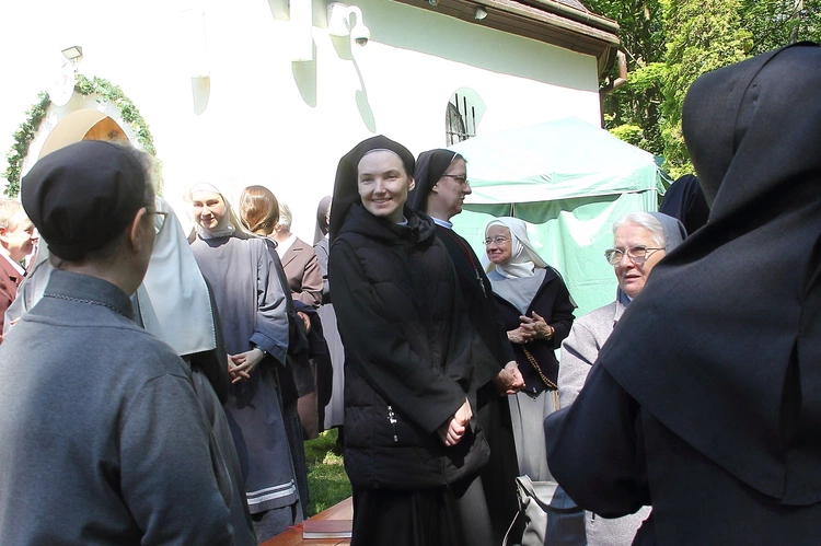 Pielgrzymka sióstr konsekrowanych