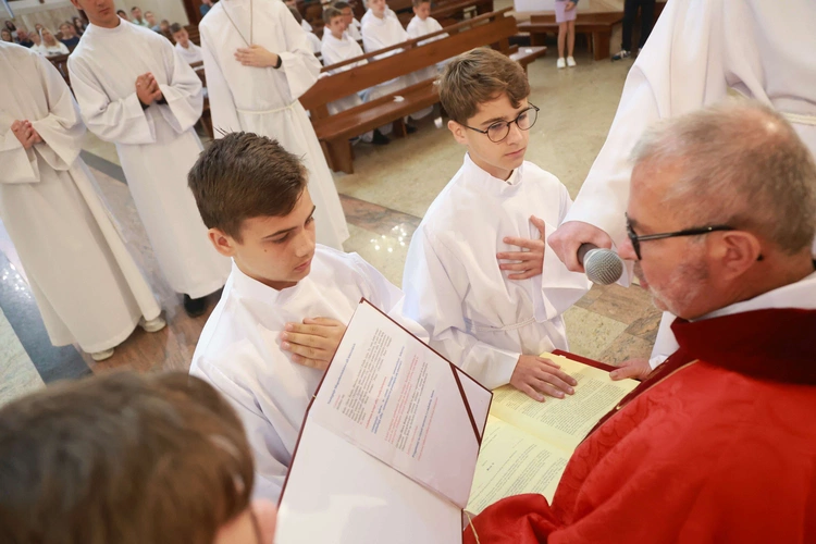 Błogosławieństwo ministrantów słowa Bożego