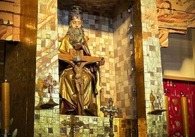 Statua Trójcy Świętej w Prostyni 