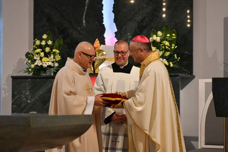 Poświęcenie kościoła w. św. Antoniego Padewskiego w zielonogórskim Przylepie