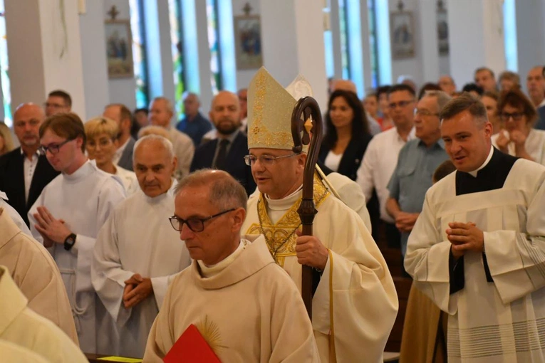 Poświęcenie kościoła w. św. Antoniego Padewskiego w zielonogórskim Przylepie