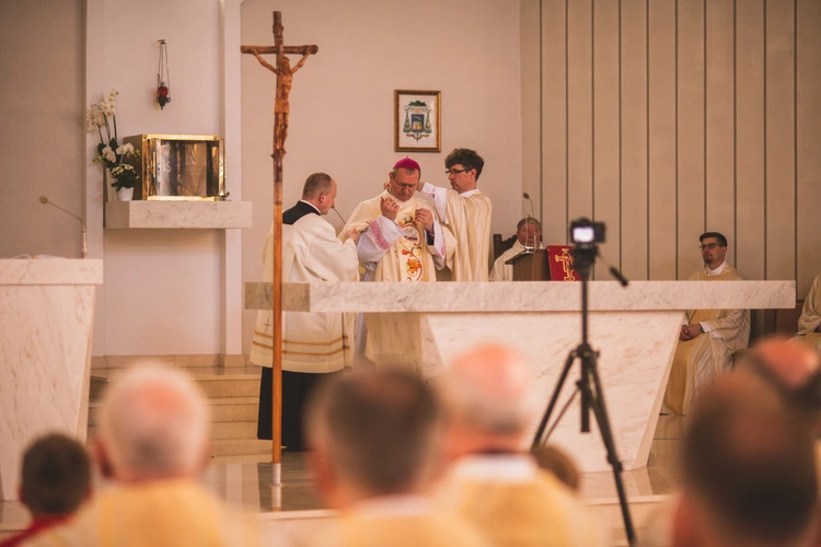 Poświęcenie kościoła św. Kingi w Kowalach