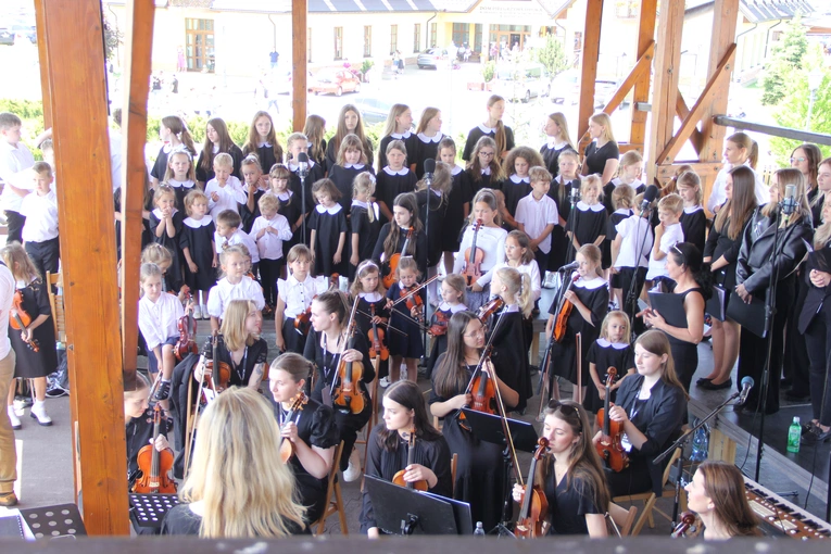 Stary Sącz. Diecezjalne Święto Rodziny 2025