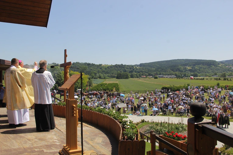 Stary Sącz. Diecezjalne Święto Rodziny 2025