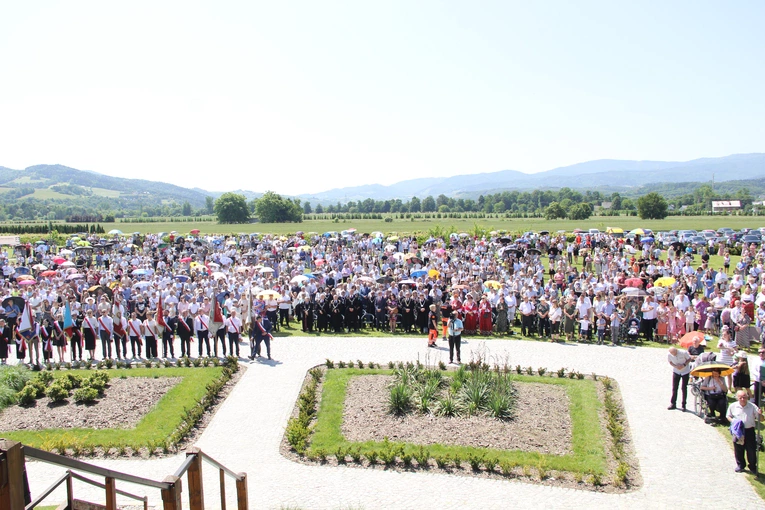 Stary Sącz. Diecezjalne Święto Rodziny 2025