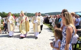 Świadectwo rodzin, apel biskupa i medaliści w służbie Królestwu Bożemu