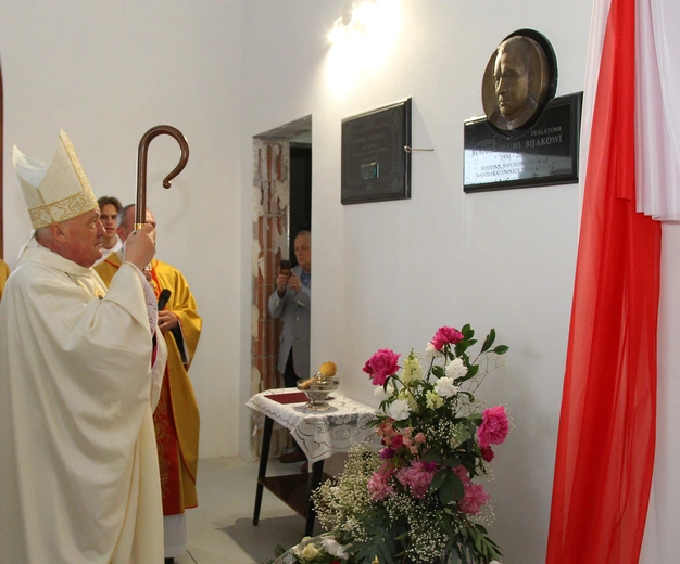 Wierni oddali hołd śp. ks. prałatowi Bogusławowi Bijakowi