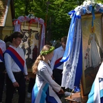 Pielgrzymi na odpuście ku czci Trójcy Świętej