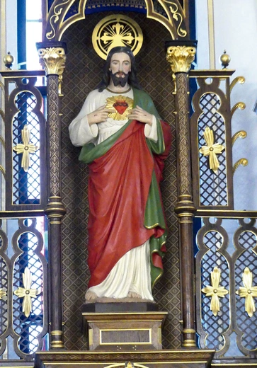 Figura z ołtarza głównego w kaplicy Córek Bożej Miłości w Bielsku-Białej.