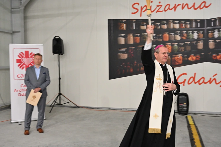 Otwarcie magazynu Caritas AG