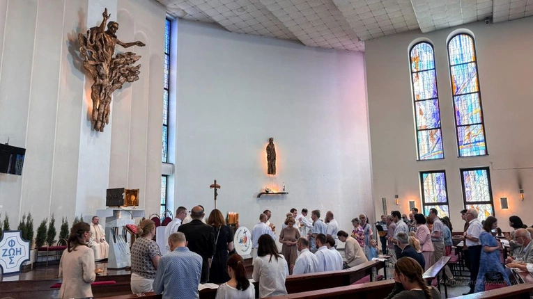 Rozesłanie przed rekolekcjami oazowymi 